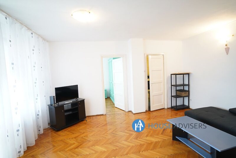 Romana, inchiriere apartament 2 camere.