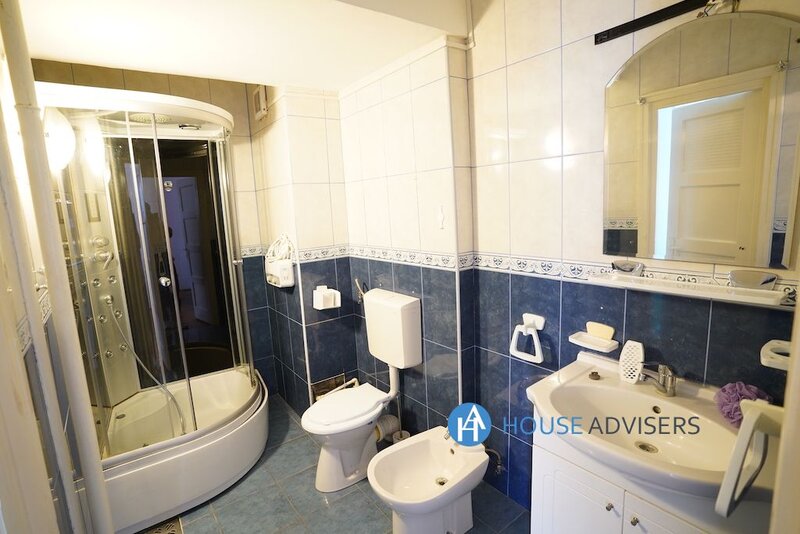 Romana, inchiriere apartament 2 camere.